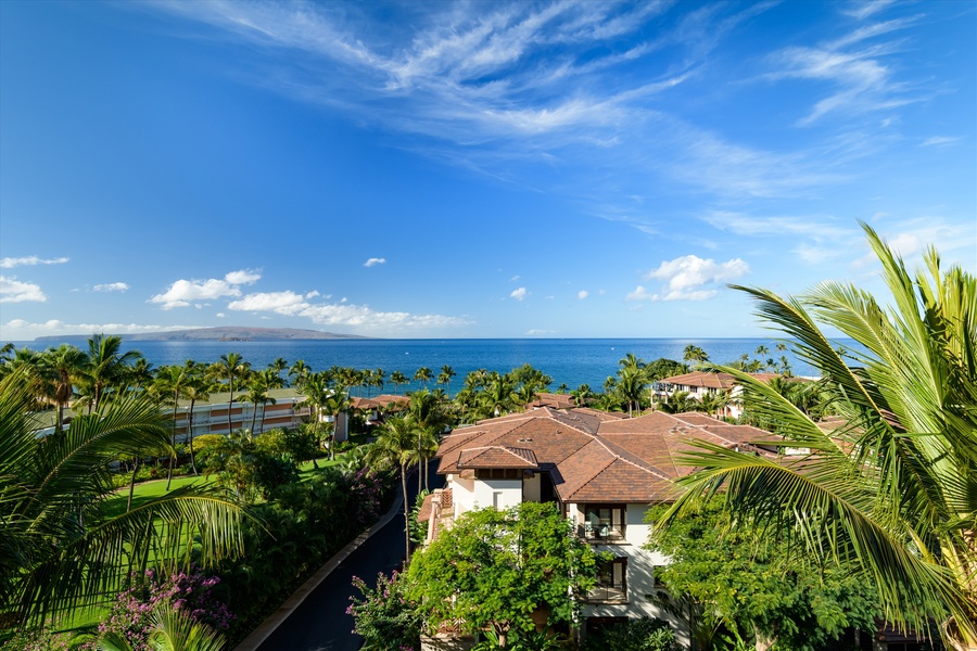 Amazing Panoramic Ocean and Neighboring Island Views from Blue Ocean Suite H401