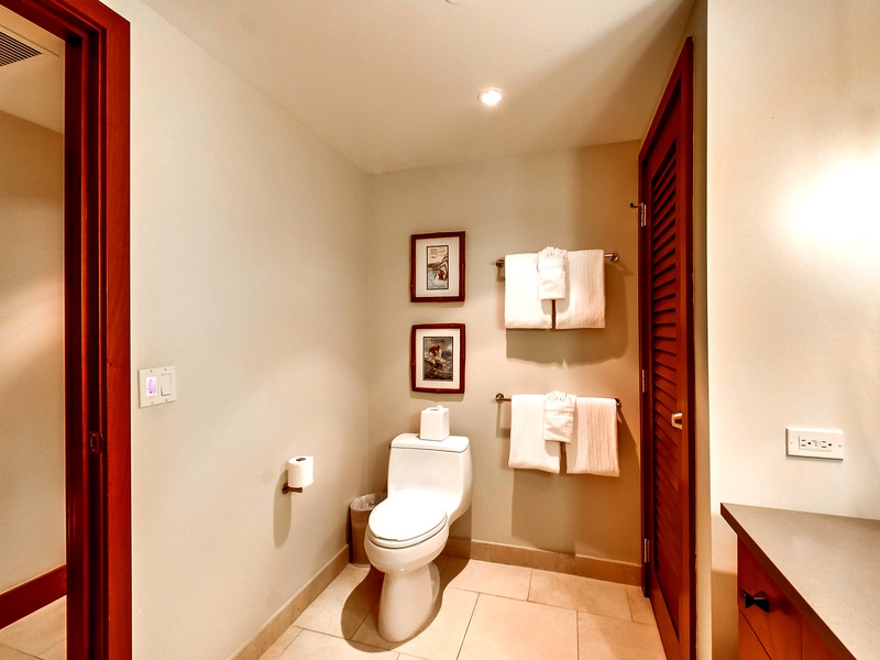 Neat third bathroom space.