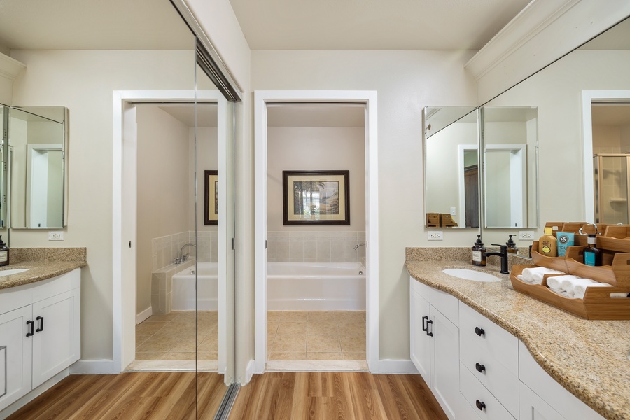 Enjoy the convenience of a spacious and modern bathroom designed for ultimate comfort.