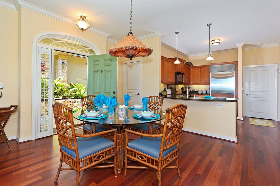 This cheerful dining allows for easy entertaining and card games.