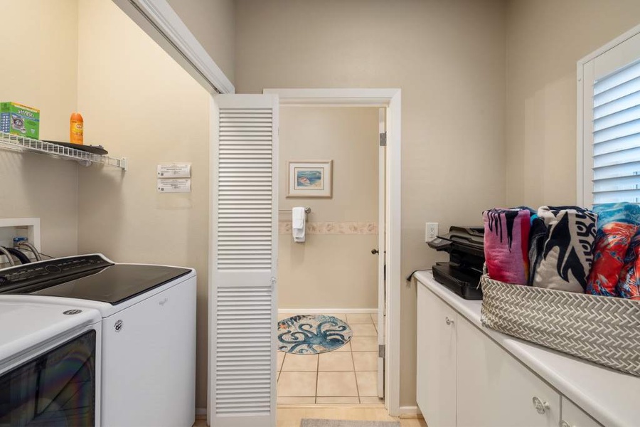 A convenient washer and dryer with extra space for your beach gear.