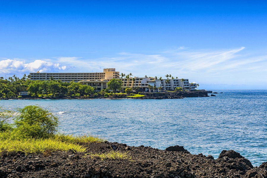 Oceanfront stretch on the outskirts of the Kanaloa complex