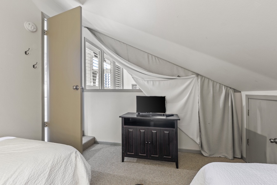 Guest suite with a TV for binge-watching your favorites.