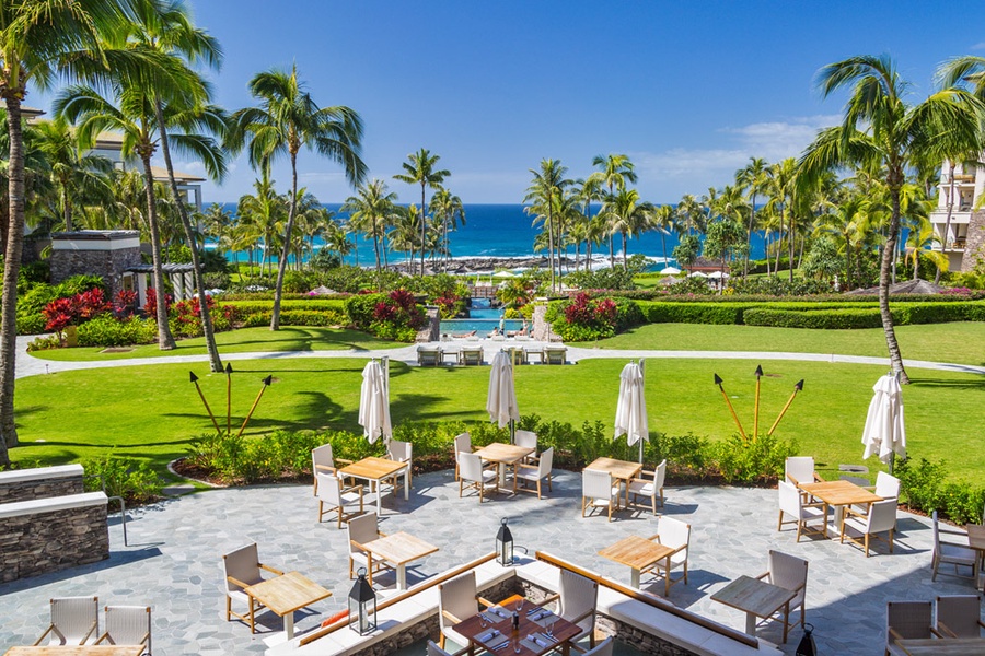 Alfresco Dining Under The Stars for Breakfast and Dinner at the on-site Cane and Canoe Restaurant