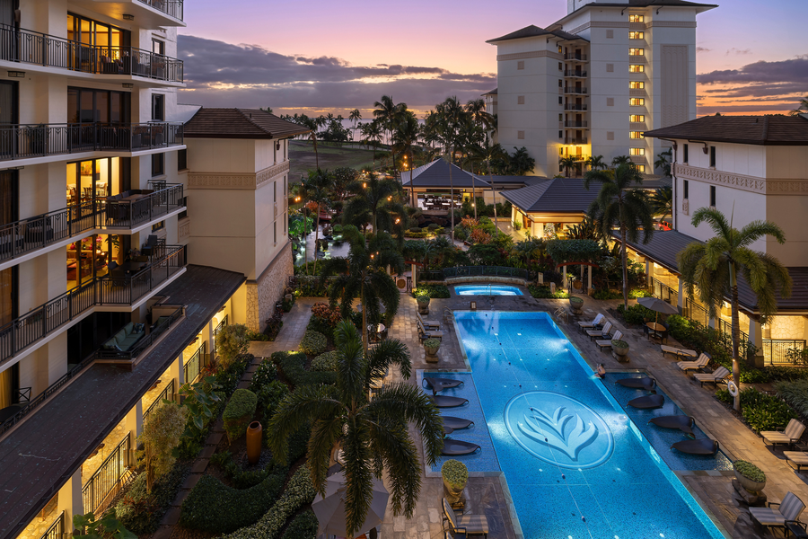 Ko Olina beach villas lap pool - access from beach villas OT-505