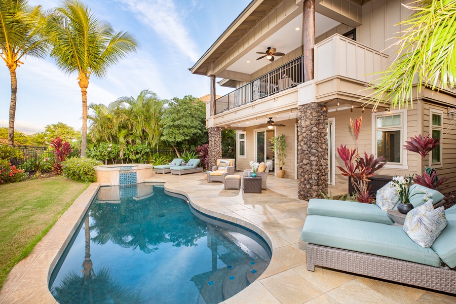 Private pool, spa, and outdoor lounge space