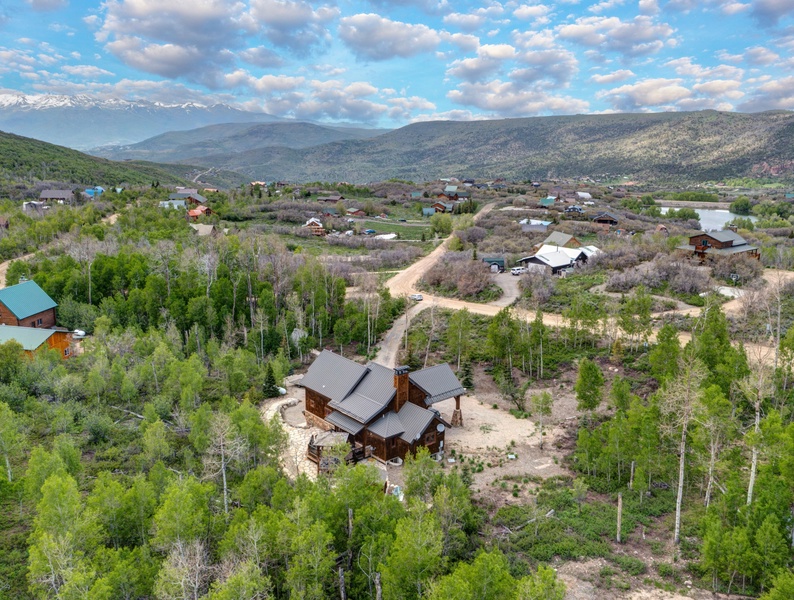 Stunning aerial shot of the nearby mountain range from the cabin's perspective