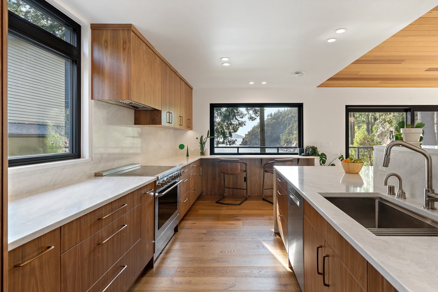 A roomy kitchen area is a chef's delight.