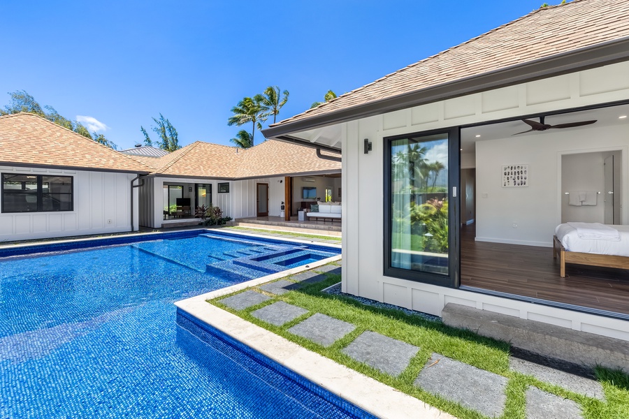 Pool view of Mauka South suite