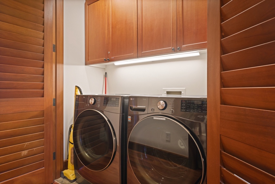 Dedicated laundry room space, fully stocked.