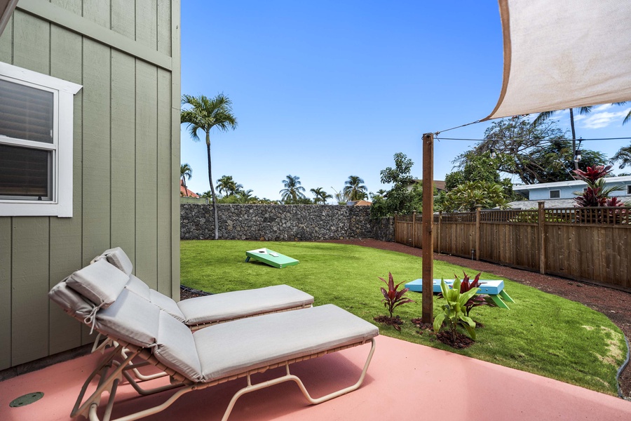 Loungers to take in the Kona rays