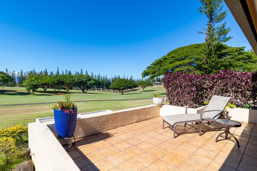 Expansive views of world famous Kapalua Bay golf course