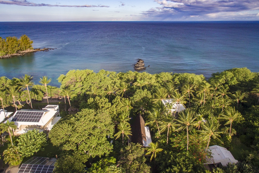 Wailea Bay, also known as Beach 69's is steps away from Hui Pu.