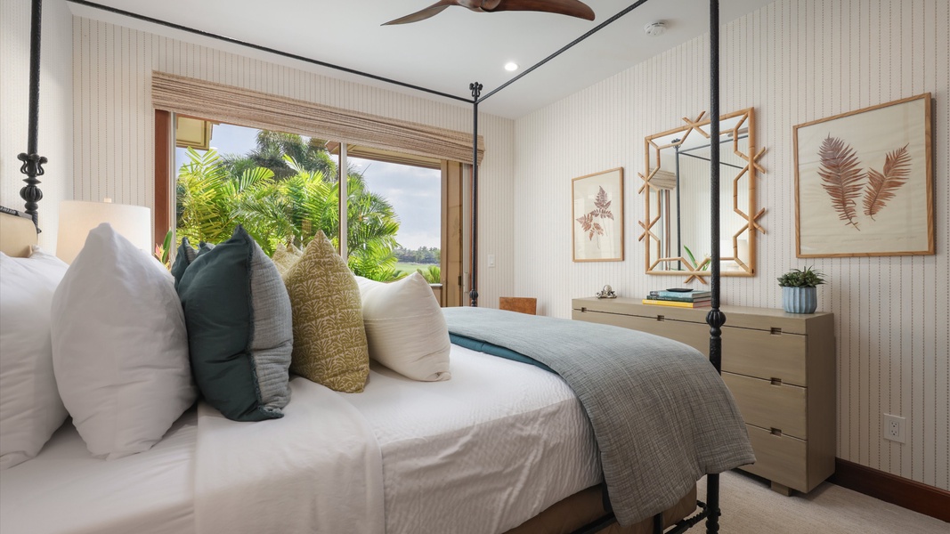 The secondary suite access to private lanai.