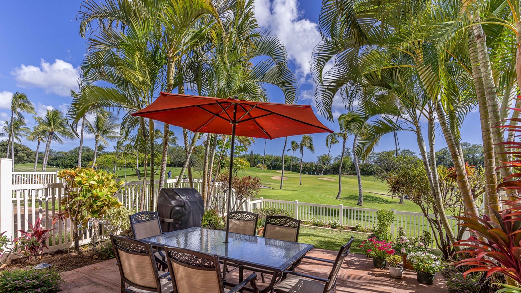 Dining on the lanai in the middle of paradise.