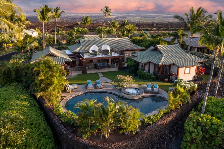 The ocean is visible from this huge 3,500-square-foot refuge at the prestigious Mauna Lani Resort, surrounded by volcanic mountains and a golf course.