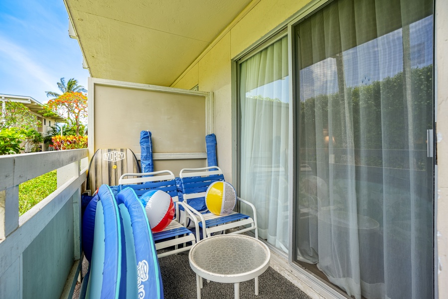 Beach and pool toys and balcony for enjoying the fresh air