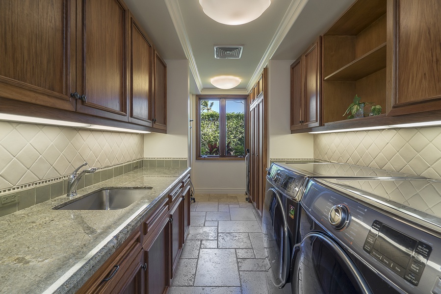 Main house: Laundry Room