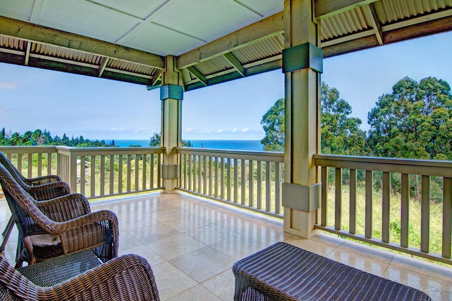 The back lanai is the perfect spot to sit and enjoy the ocean views!