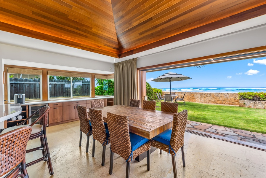 Enjoy sunset dinners or morning coffee in the shaded lanai with panoramic views of the Pacific Ocean.