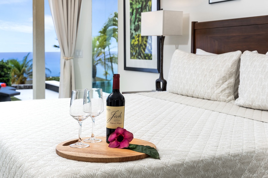 Island luxury meets relaxation—sip wine from your suite while gazing at the palms and Pacific beyond.