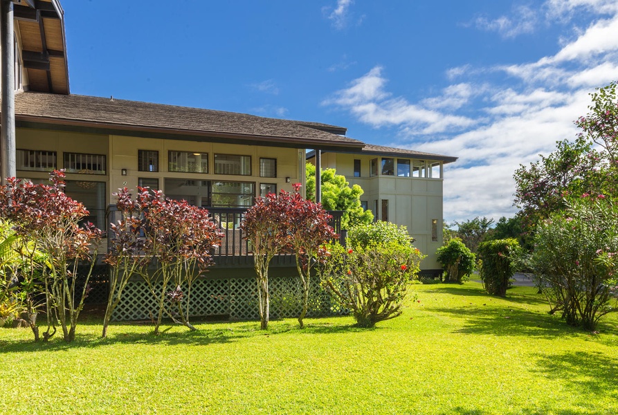 View of the lanai from the yard