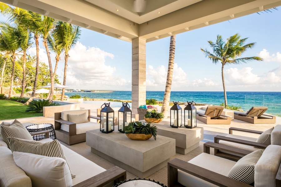 Experience the beauty of Casa Al Mare, a spectacular villa at Casa de Campo.