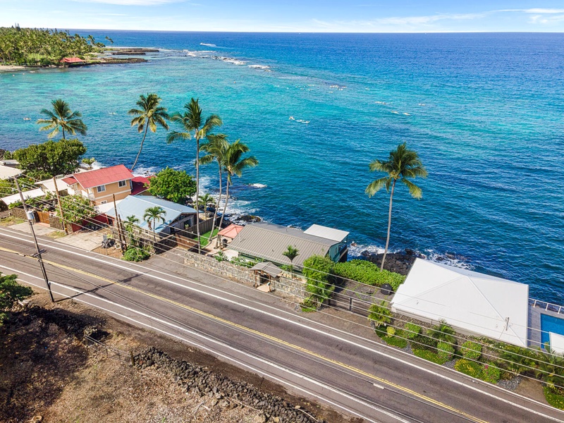 Prime location along Ali‘i Drive, just steps from the Pacific Ocean.