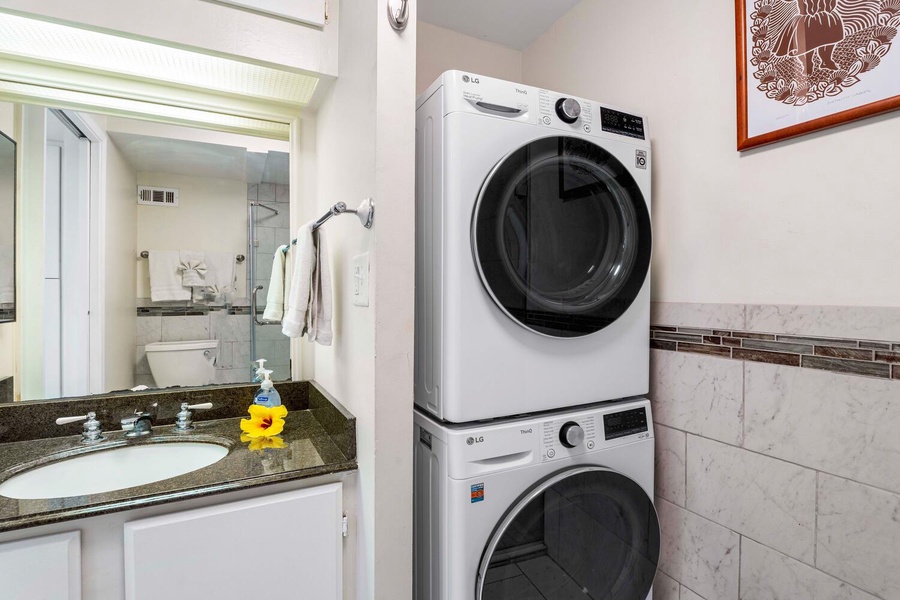 In-unit washer/dryer