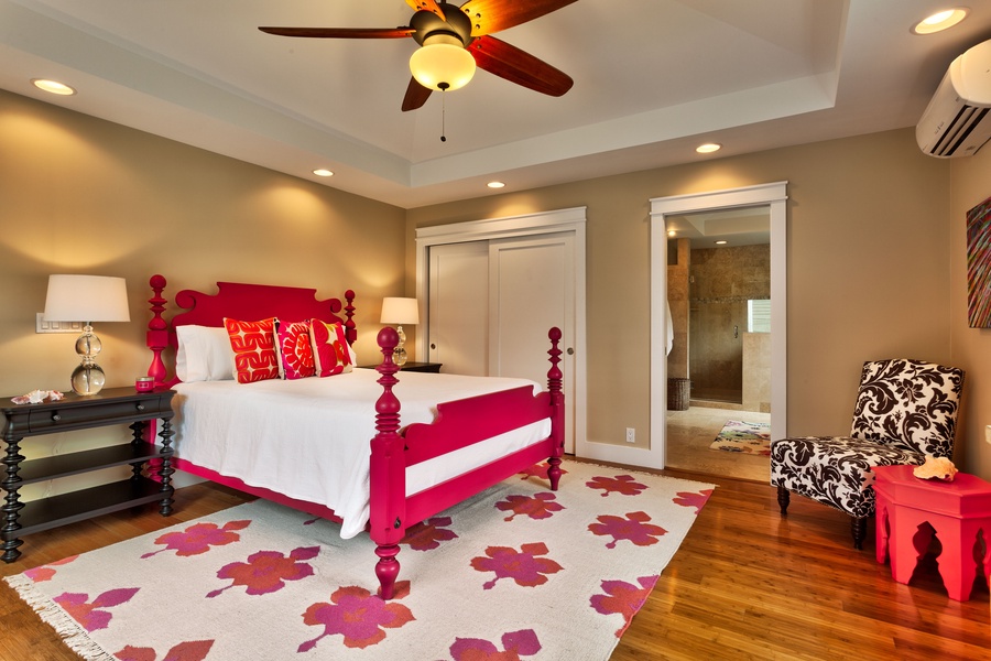 Guest bedroom one (shared bath with guest bedroom two)