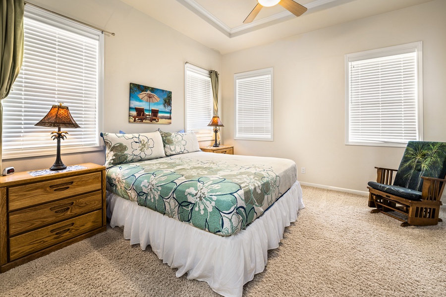 Guest bedroom with king bed