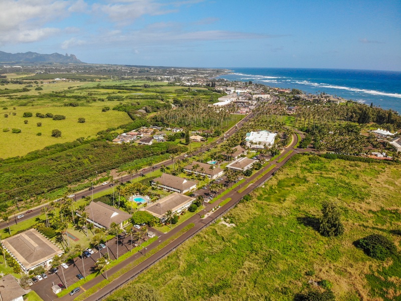 Located on Kauai’s breezy east side, Nani Hale makes it easy to explore Hanalei, Poipu, and everything in between—all while returning to a peaceful homebase.