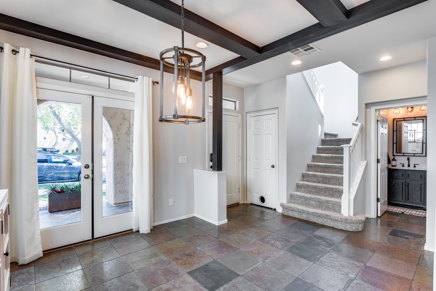 Warm welcome to the entryway of the home.