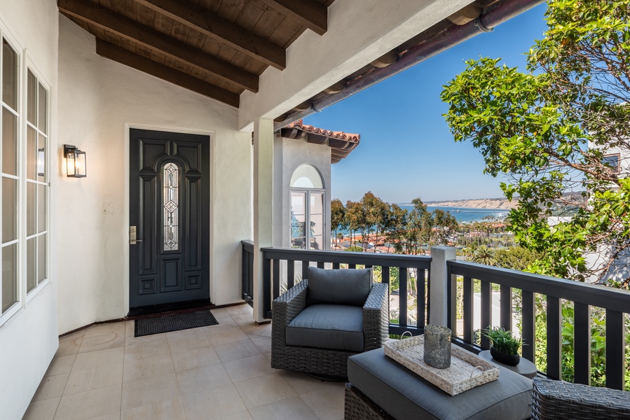 Set back on a quiet and private street in La Jolla, this home has some of the best views of any Lookout point.