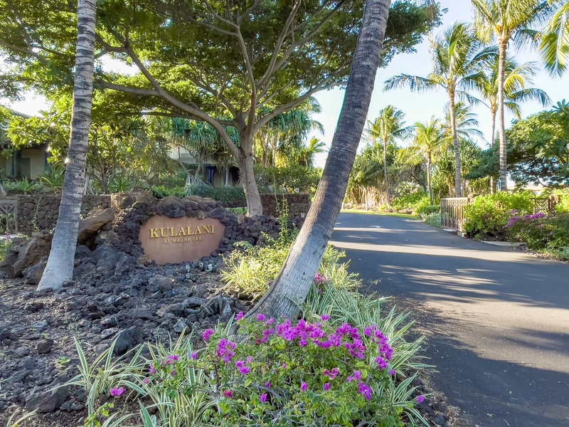 As a guest staying at the KulalaAni complex, you can enjoy its many amenities, including the gorgeous lagoon-style pool, lap pool, wading pool, jacuzzi spa, large covered dining and grilling area, and the indoor fitness center