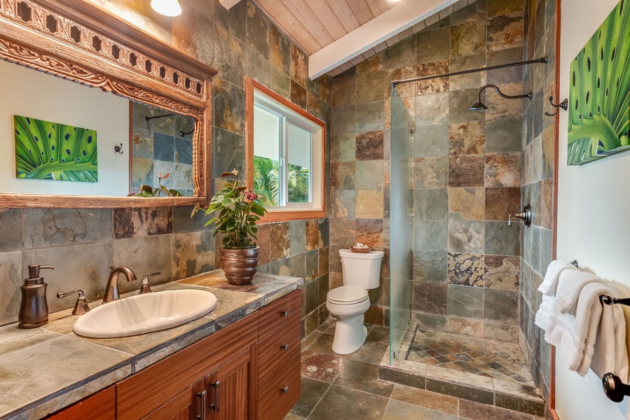 Hoku ensuite bathroom with enclosed walk-in shower