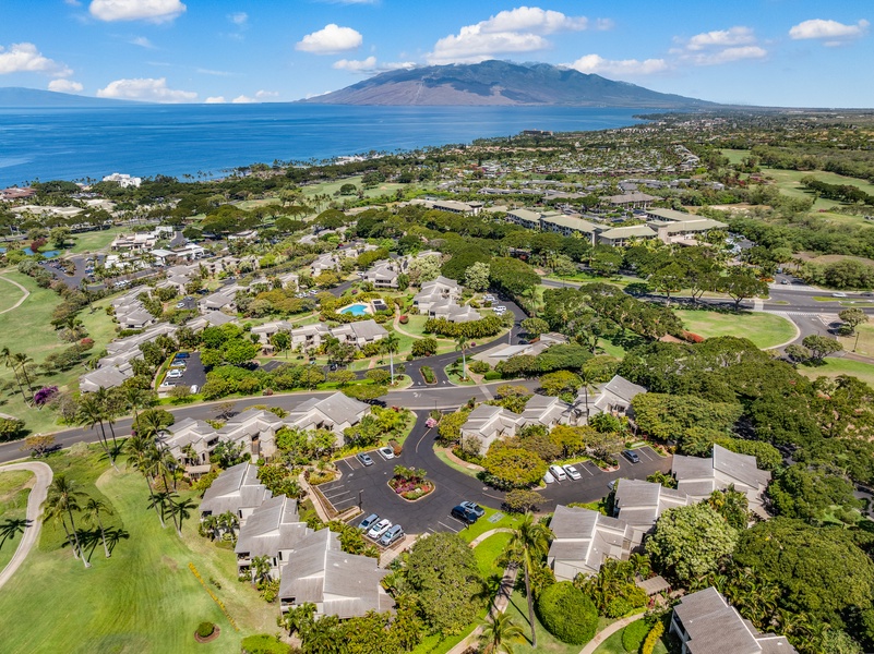 From Wailea Ekolu 1106, enjoy distant views of West Maui across sweeping island scenery.