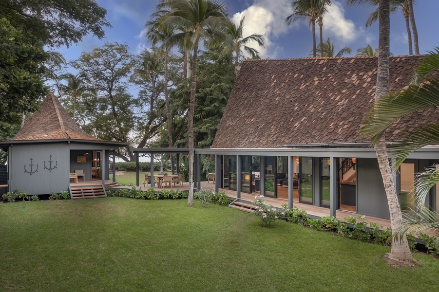 Lush garden view from the lanai, surrounded by nature