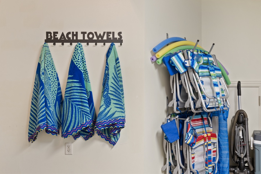 Beach towels and gear await at Wailea Luxury Residence Hoolei 23-3 for your next adventure.