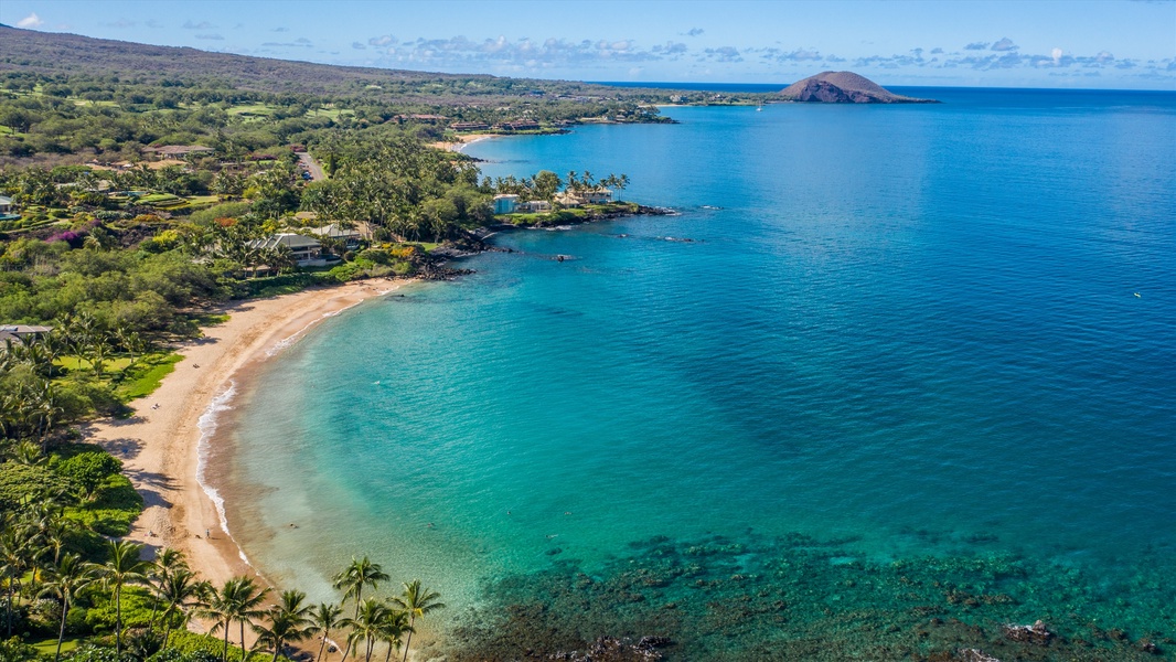 White Rock Beach in Makena