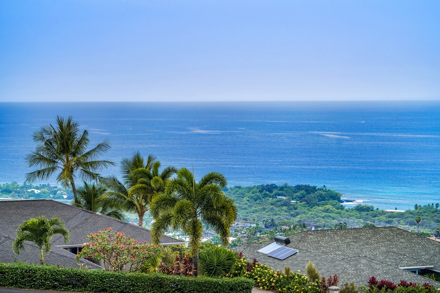 Unwind on the lanai with sweeping views of Kamakahou Bay and vibrant coastal scenery.