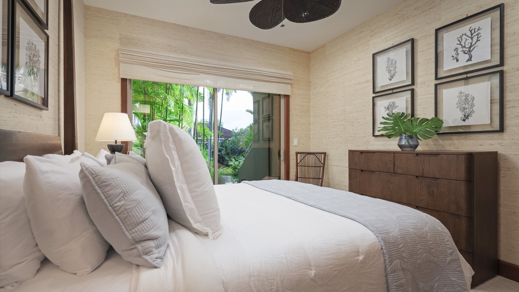 Third guest suite with garden views, located next to the shared bath.