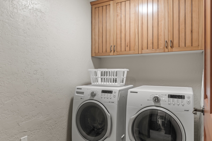 Laundry area for a convenient space to keep your clothes fresh and clean during your stay!