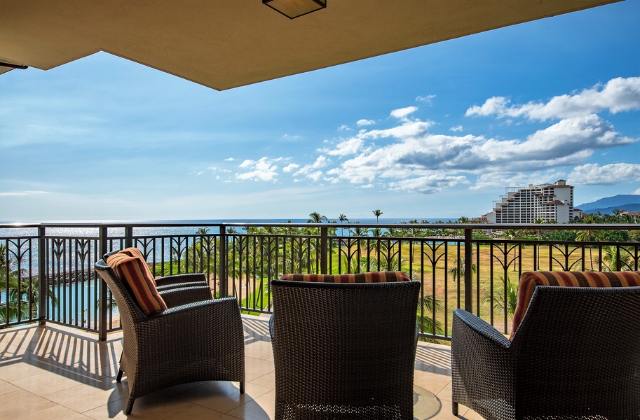 Another lovely picture of the lanai.