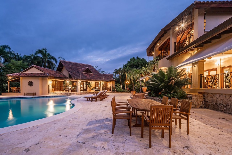 Enjoy a meal al fresco style, in the outdoor dining space.