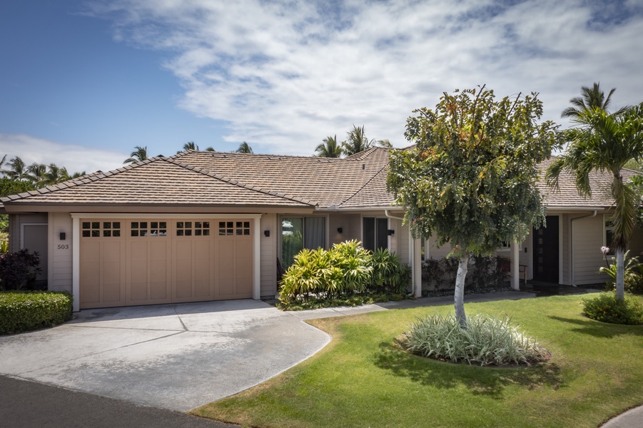 Welcome to Mauna Lani KaMilo #503—your private villa oasis on the Big Island, with driveway parking.