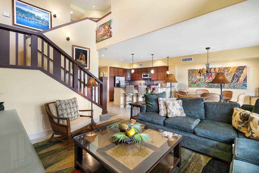For an incomparable Hawaiian vacation, look no further than this ocean-view luxury villa with over 1,700 square feet of living space, central air conditioning, complimentary wireless internet, and daily light housekeeping services included.