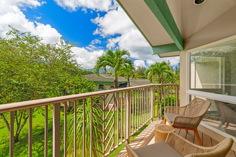 Your own private perch among the palms—ideal for coffee, cocktails, or a good book.