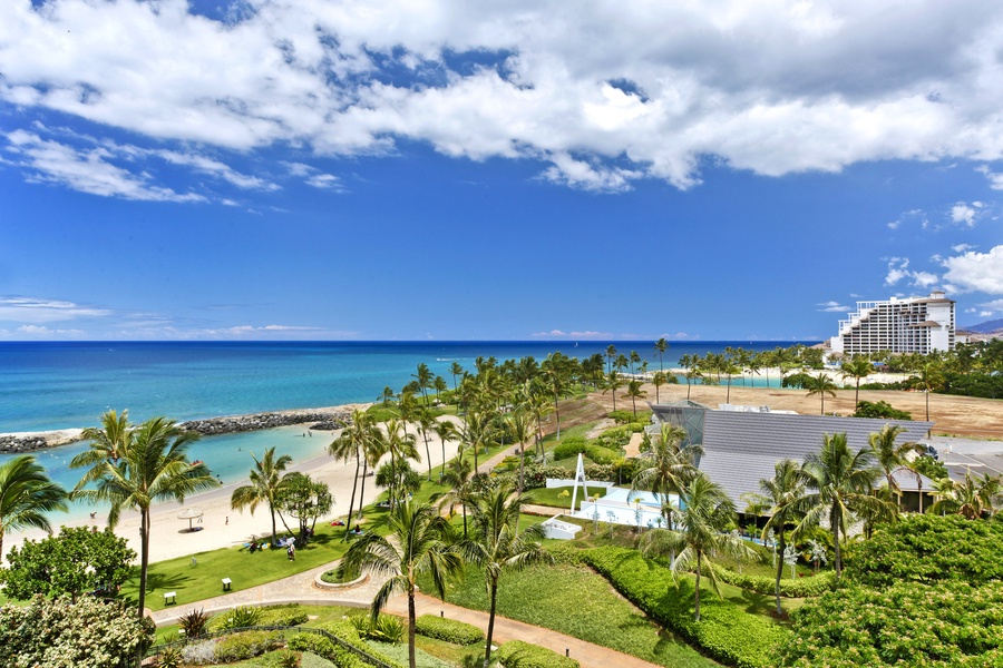 Expansive ocean views toward the Waianae Mountains.