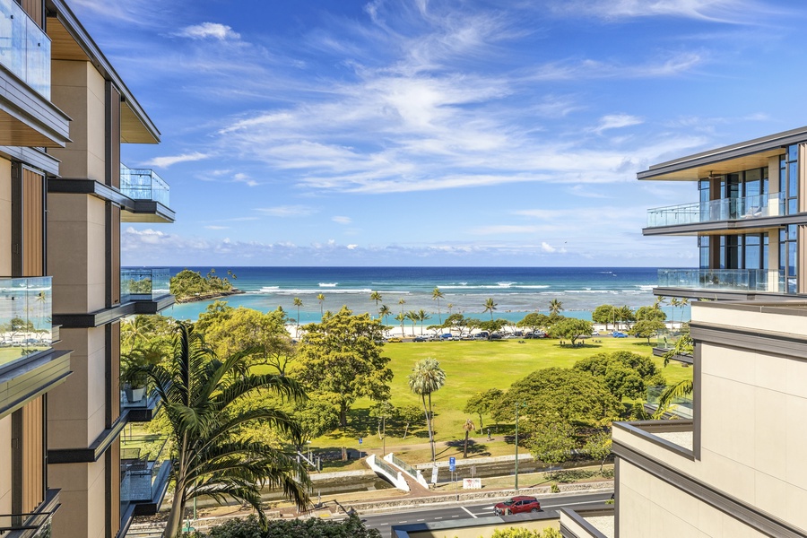 Sweeping ocean views from the comfort of your private lanai
